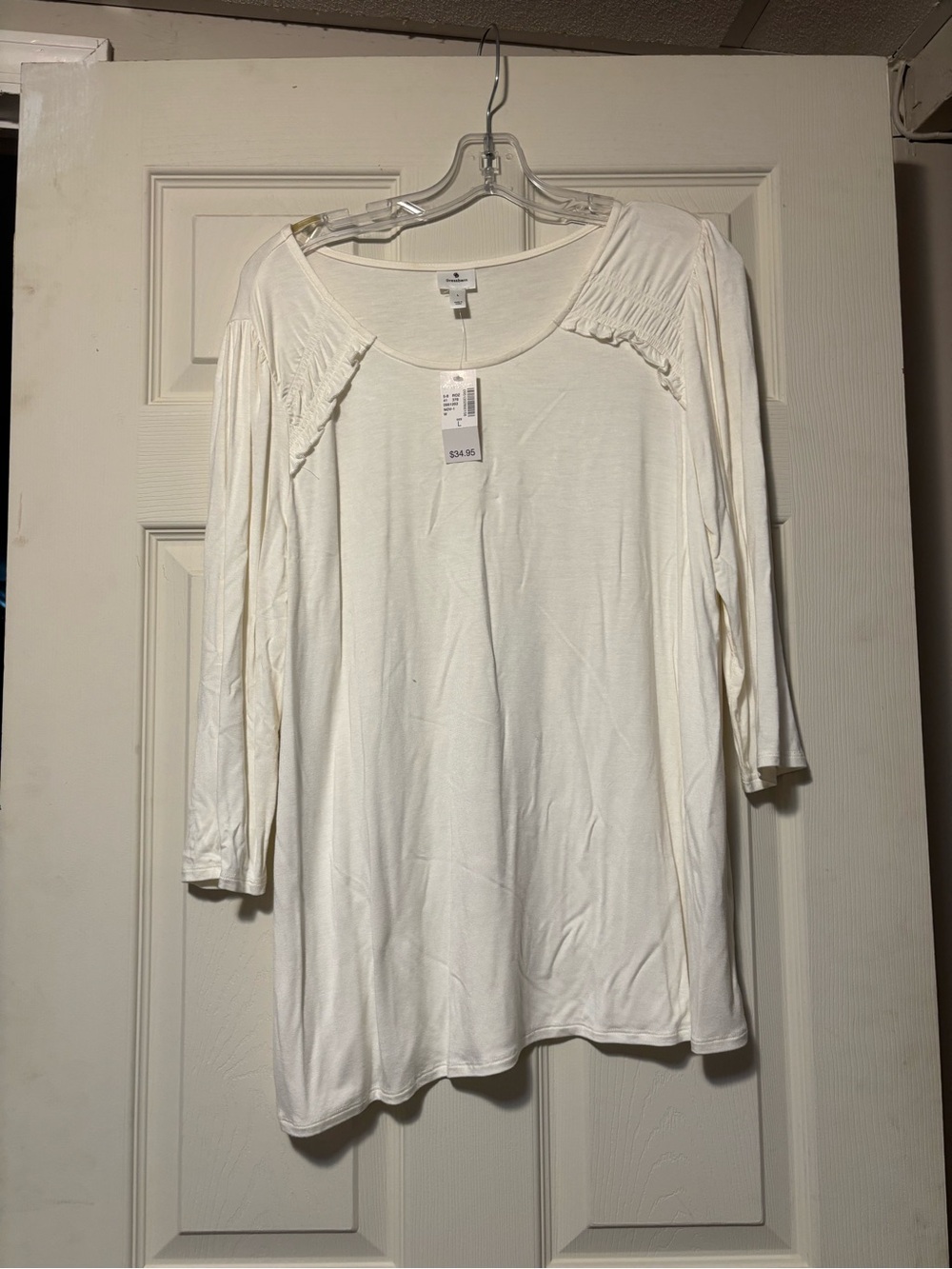 dressbarn Cream Scoop Neck Long Sleeve Top